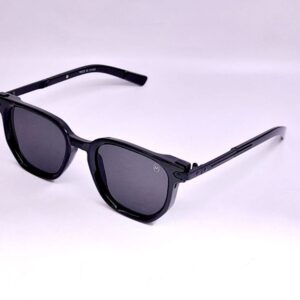 Lunettes carrées noires brillantes – verres gris