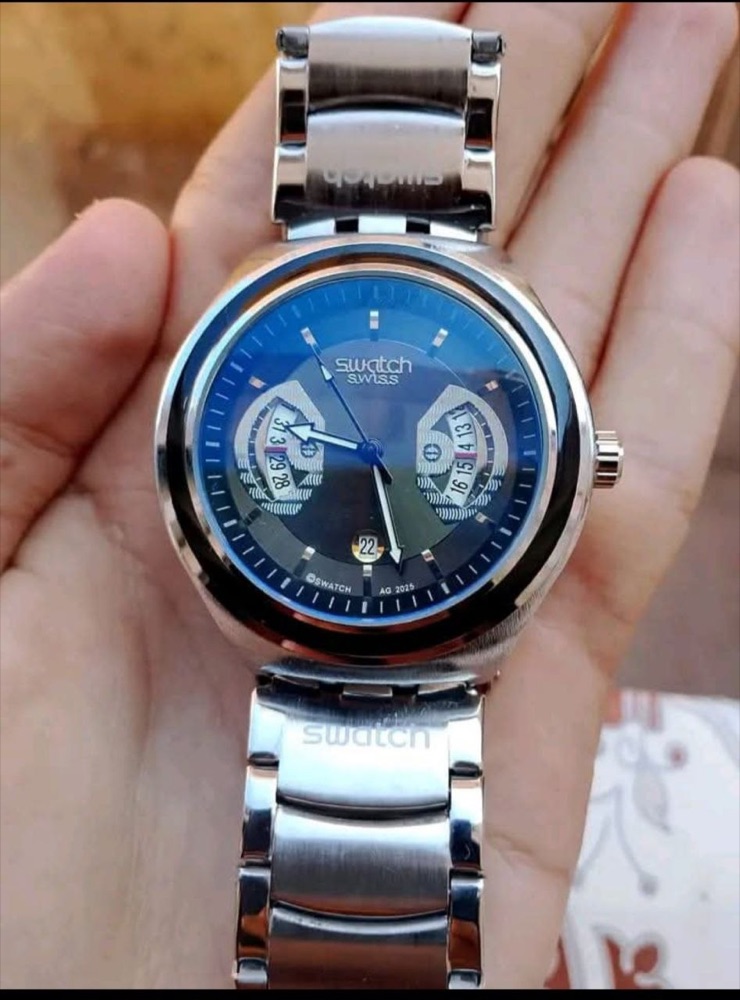 Montre ronde acier – cadran bleu